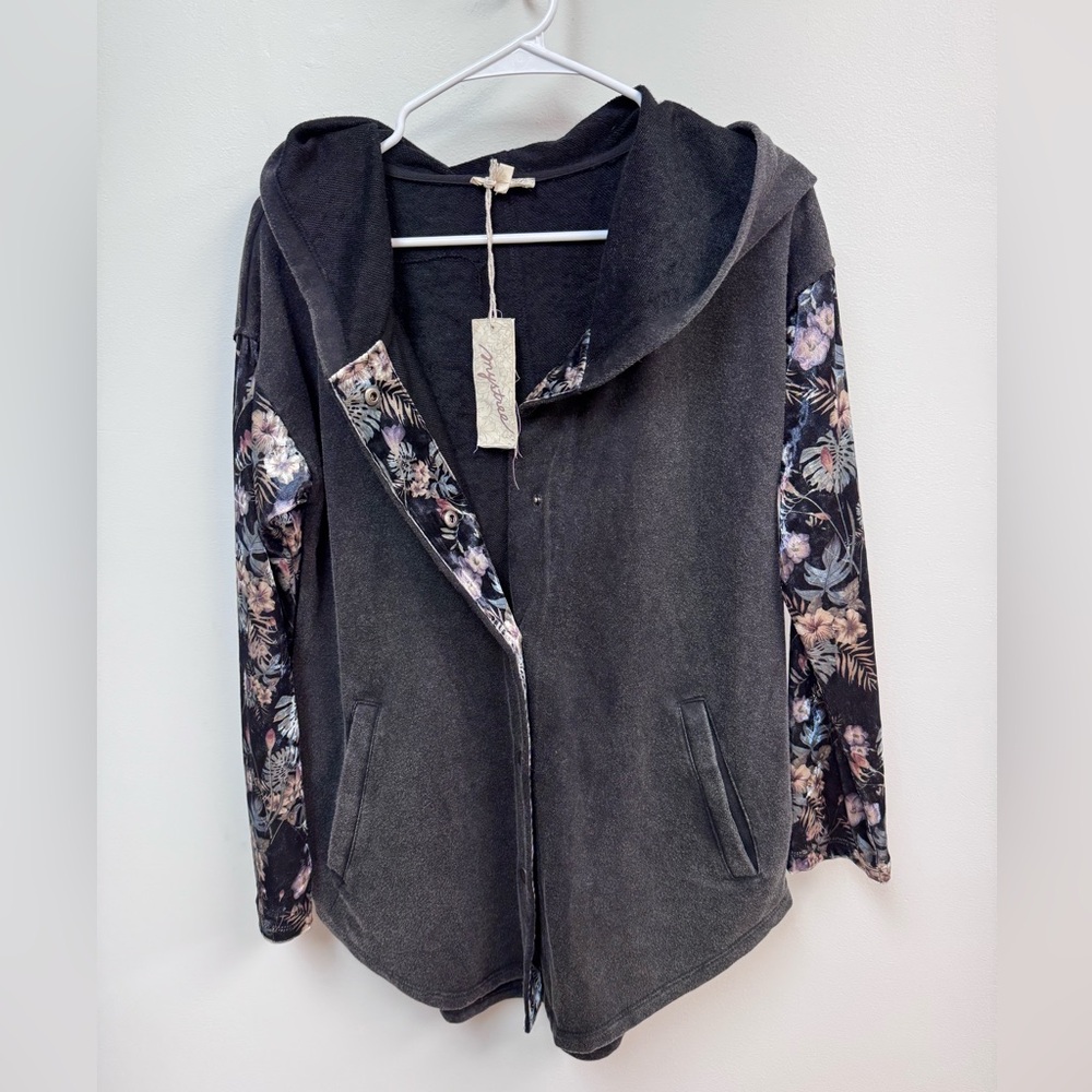 NWT Mystree Velvet Floral Sleeve Women's Hooded Cardigan Small